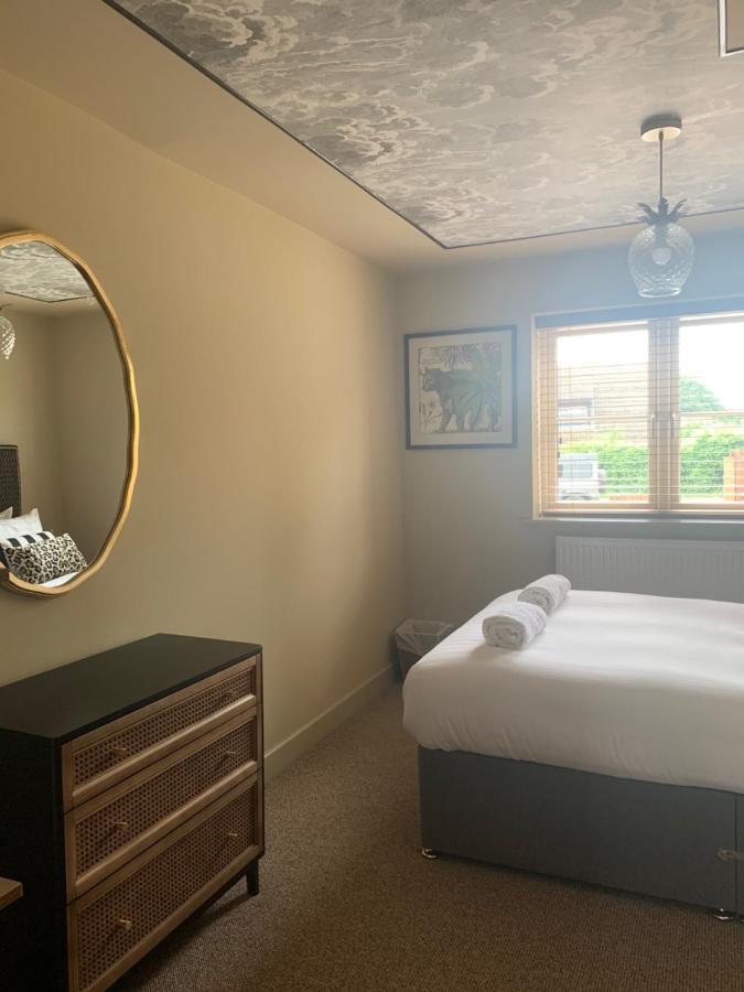 Hotel The Red Lion Stevington Esterno foto